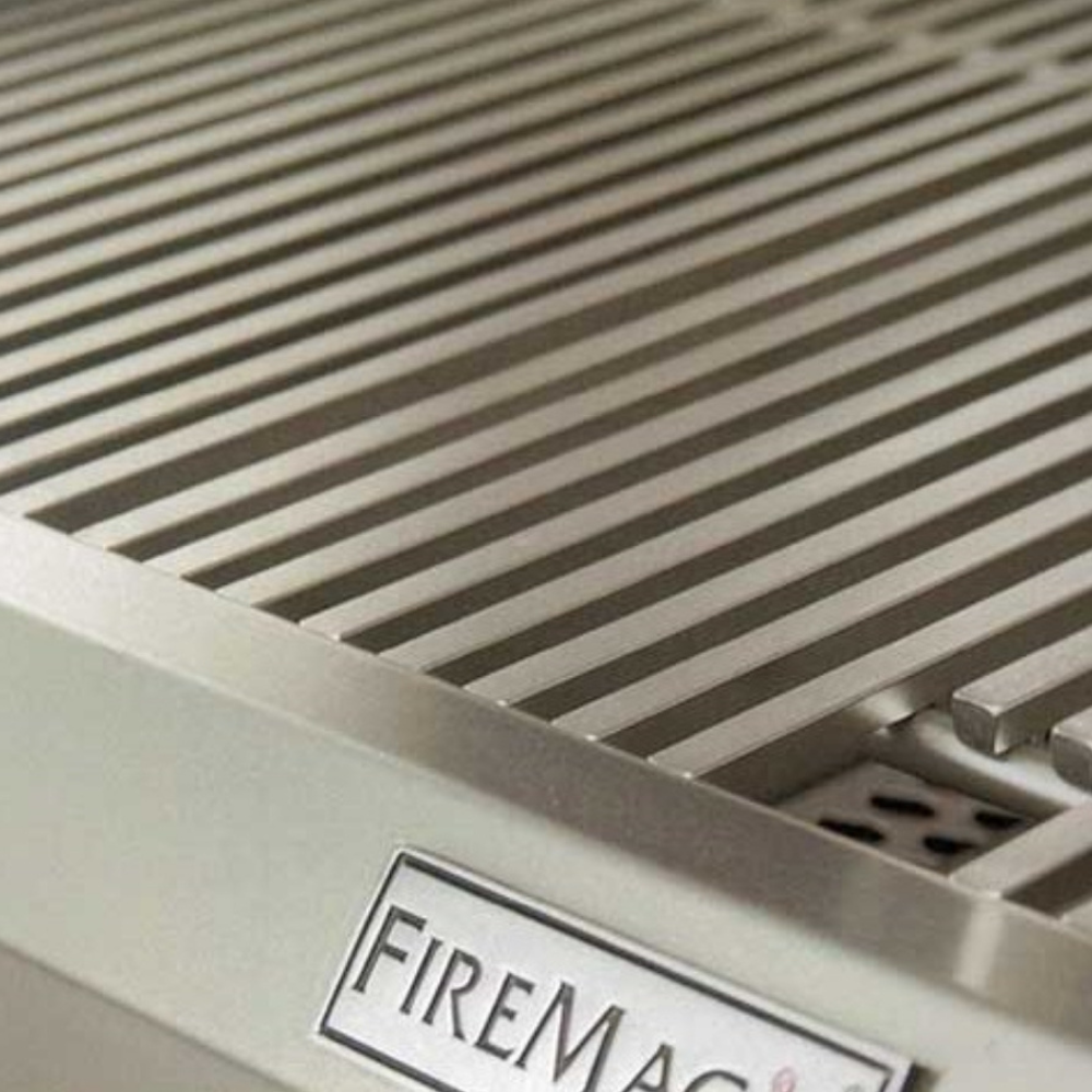Fire Magic Aurora A790I 36-Inch Built-In Natural Gas Grill With Analog Thermometer - A790I-7EAN- Diamond Sear Cooking Grids