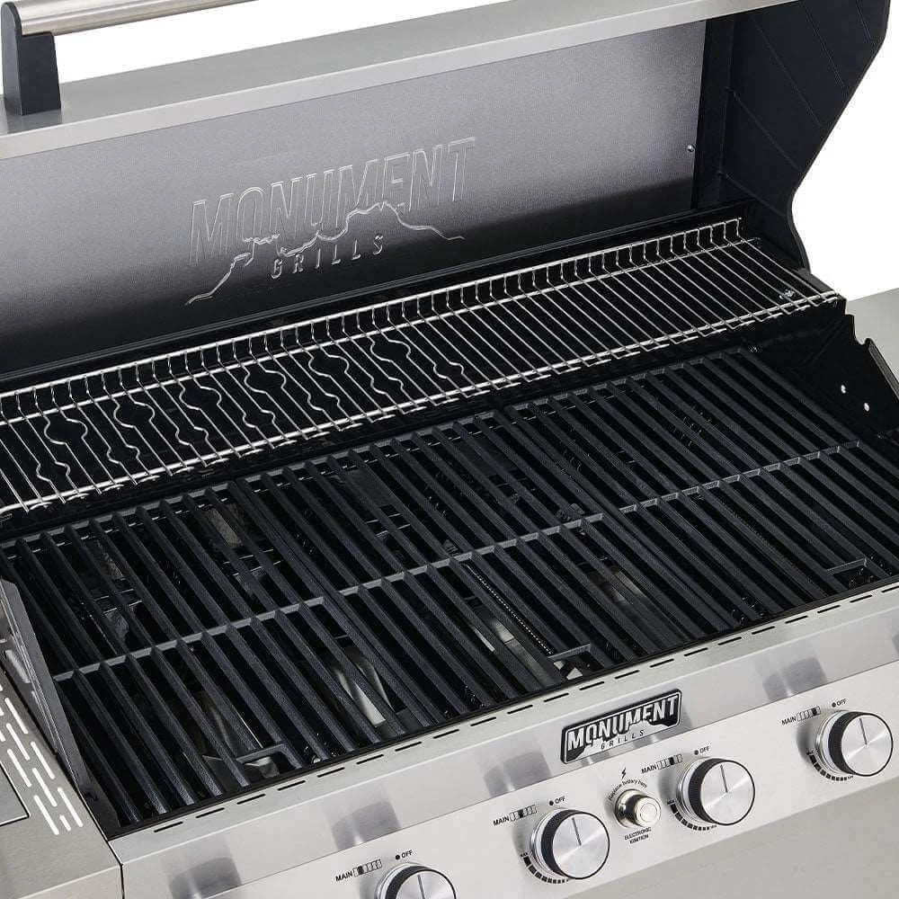 'Monument Grills Denali 605' branding on a white background