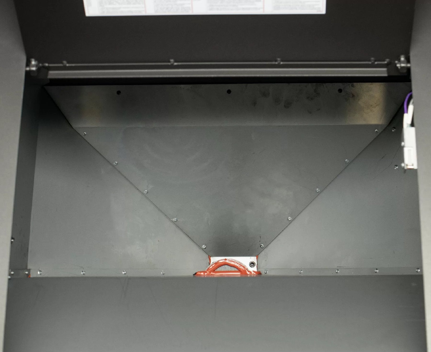 King KP5522-W Pellet Stove 170 lb. Hopper (3,000 Sq. Ft.) - Large metal hopper 