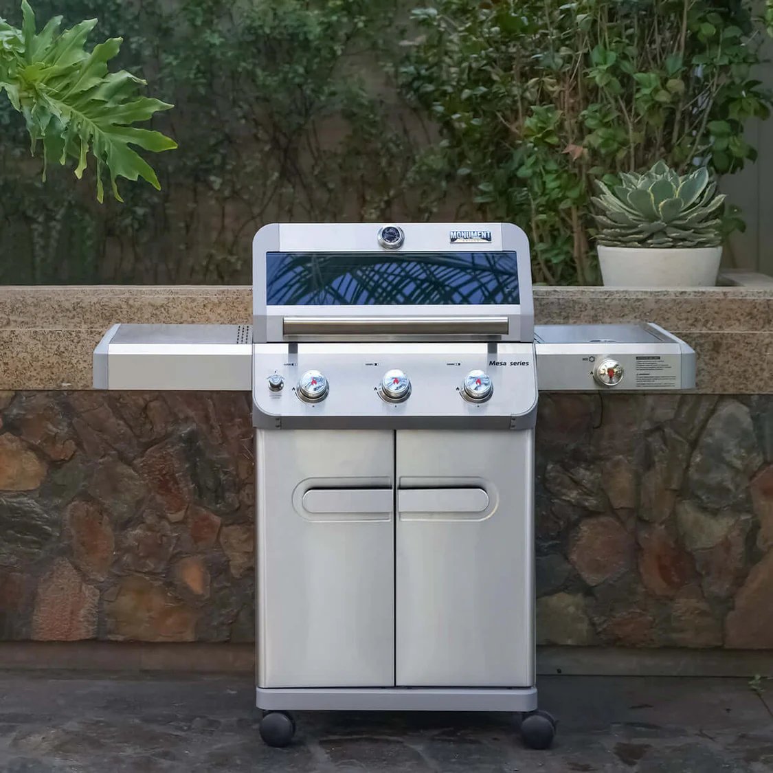 Monument Grills Mesa 305