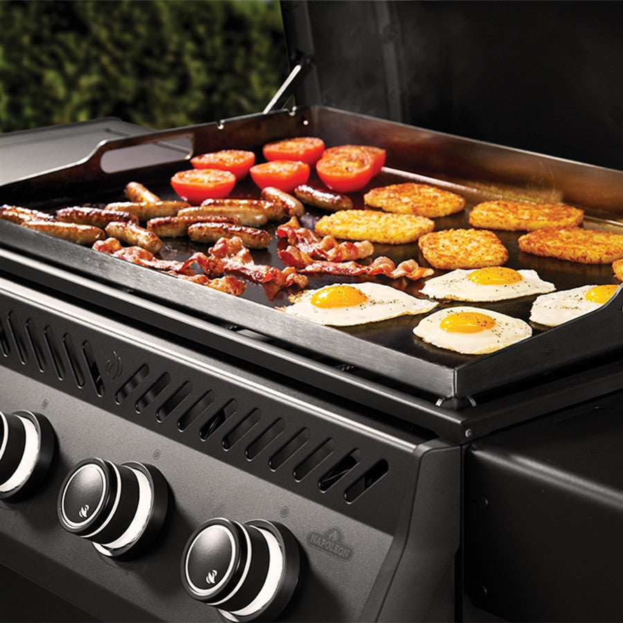 Napoleon Rogue PRO Phantom 30 Inch Natural Gas Griddle 4 Burners Stainless Steel Cooktop Matte Black RP30FTNK-PHM
