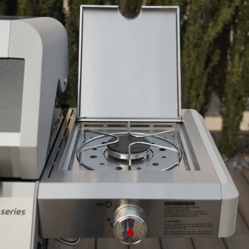 Monument Grills Mesa 305 Stainless Propane Gas Grill 48,000 BTU Clearview Lid M305